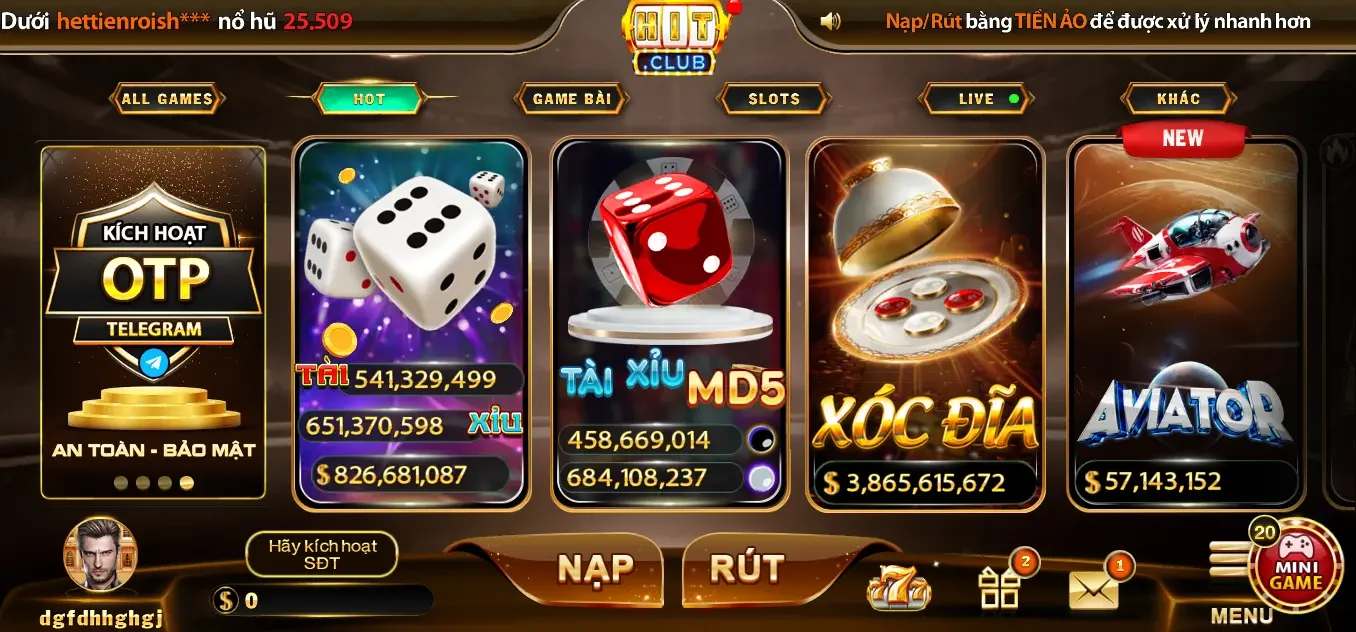 Giao diện thiết kế đơn giản, danh mục game rõ ràng.